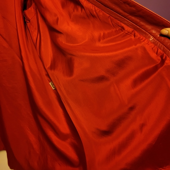 Vintage Red Leather Fall Coat. - Picture 4 of 6